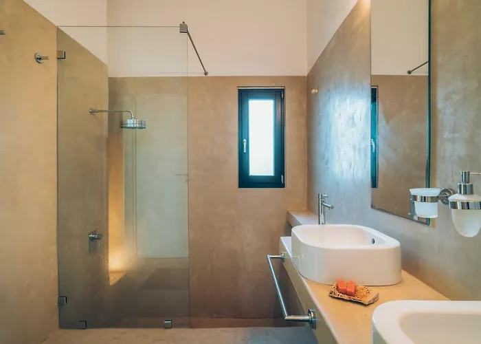 Koufonisi * Koufonisia